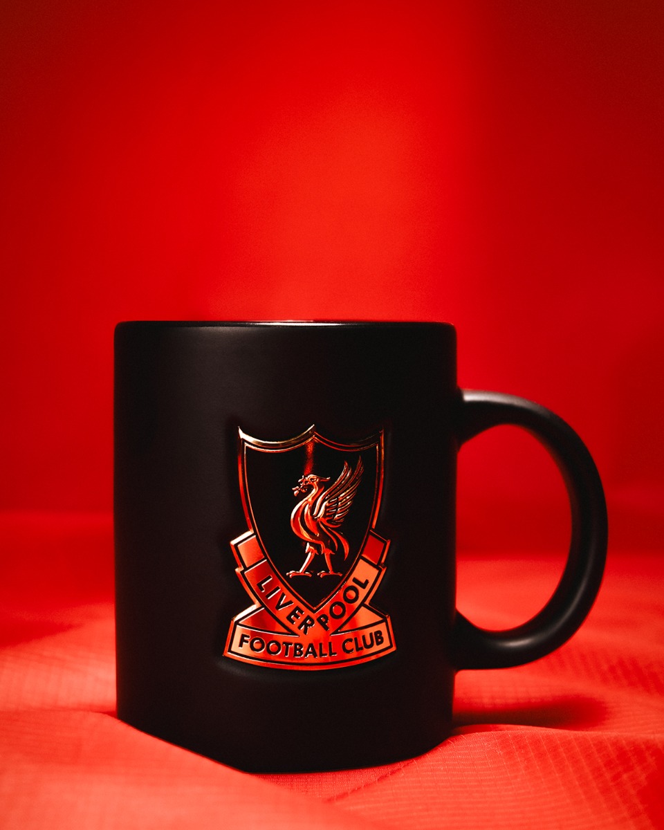 LFC Matte Gold Crest Mug OS